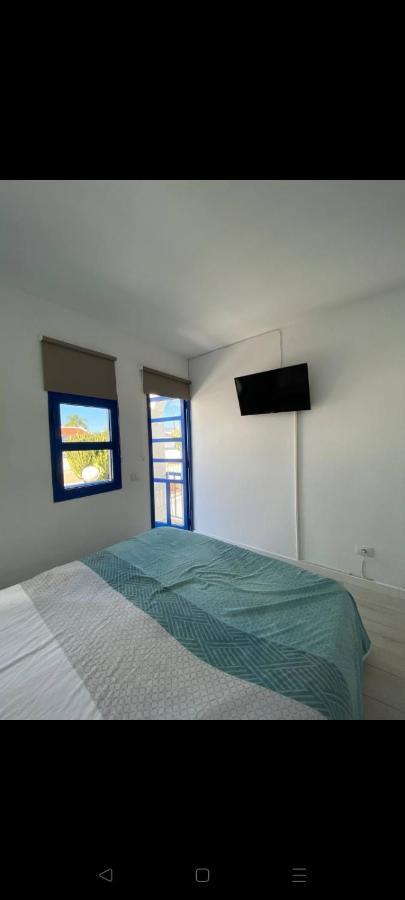 Playmar Blue Bungalow Feriehus